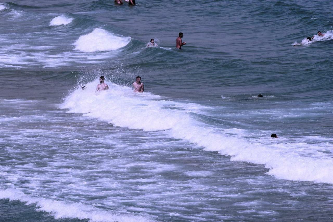 Beach Side Apart I Apartment Kavála ภายนอก รูปภาพ