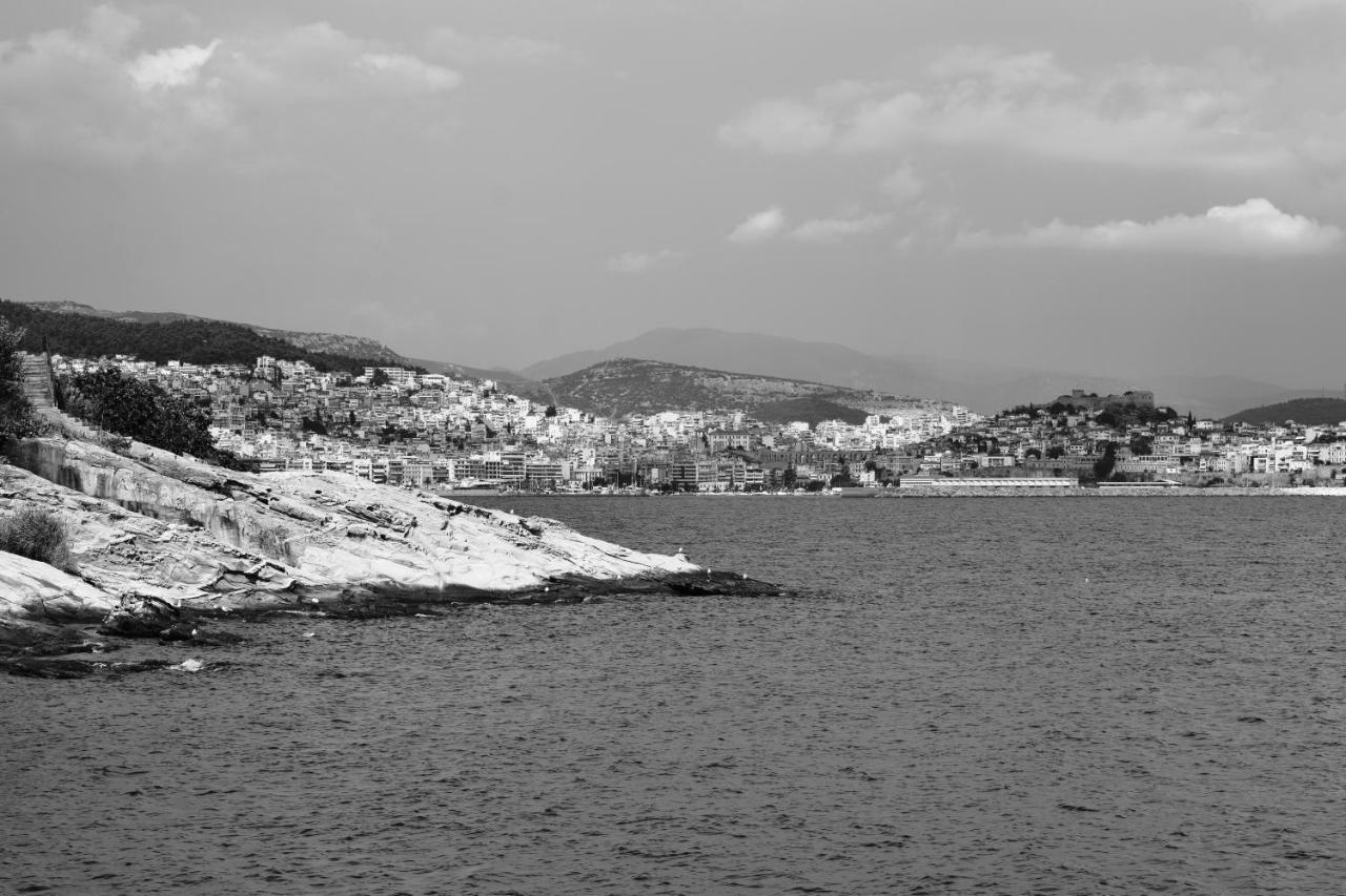 Beach Side Apart I Apartment Kavála ภายนอก รูปภาพ