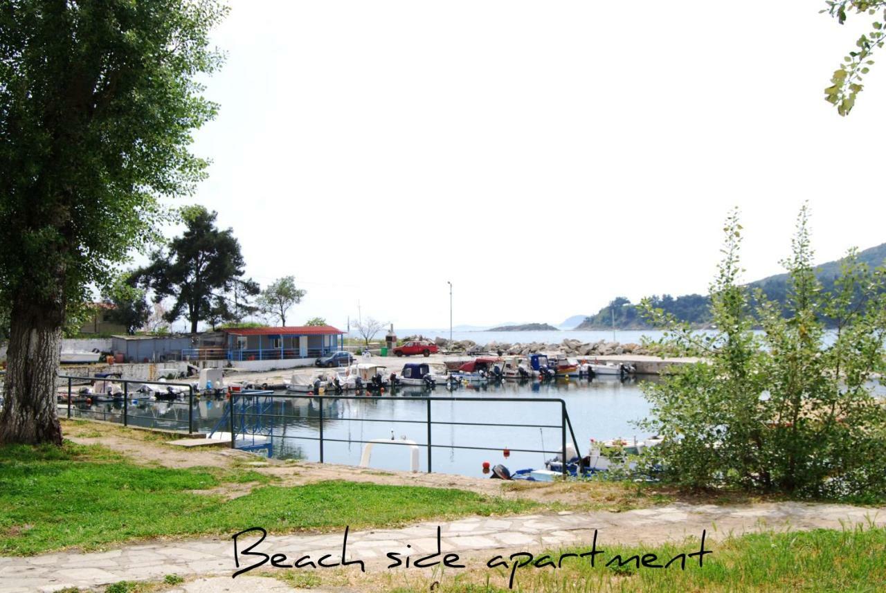 Beach Side Apart I Apartment Kavála ภายนอก รูปภาพ